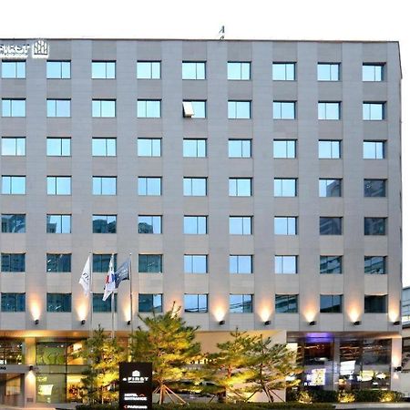 Afirst Hotel Myeongdong Seoul Exterior foto